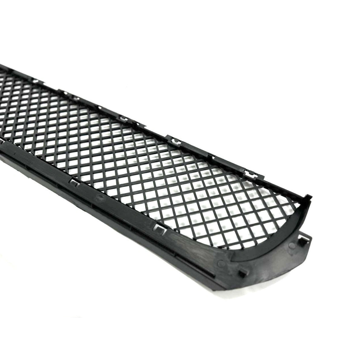 Central Lower Grill in M Bumper BMW 3-Series E46 (1998-2005)