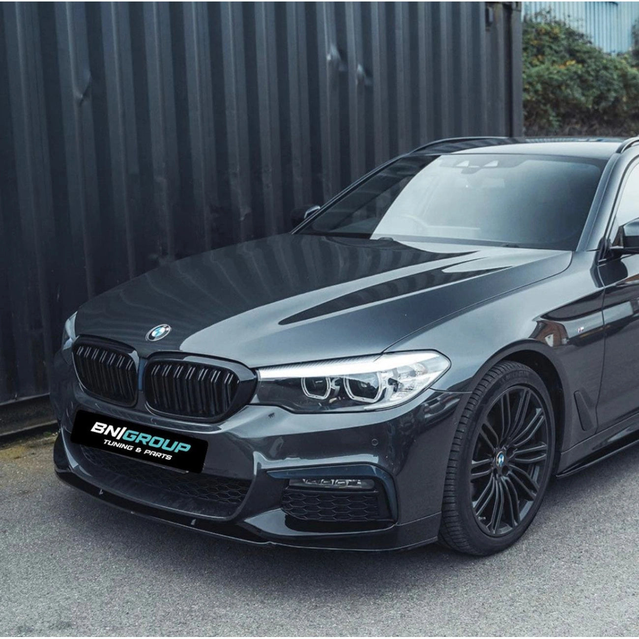 Front Bumper Lip BMW 5-Series G30/G31 Glossy Black MP Style