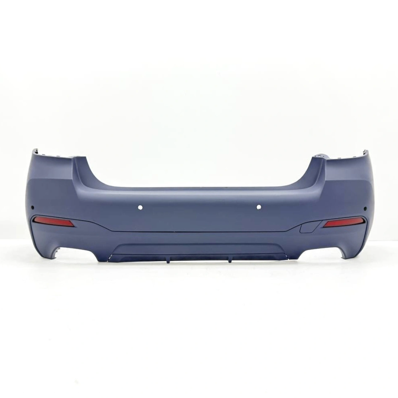 Rear bumper assembly for BMW 5-Series G30 LCI (2017-2023) in M Package style