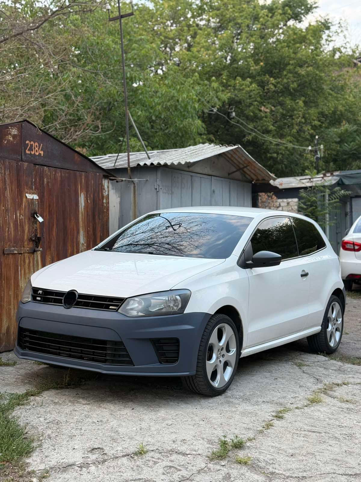 Body Kit do Volkswagen Polo 5 (2009-2017) R WRC Style