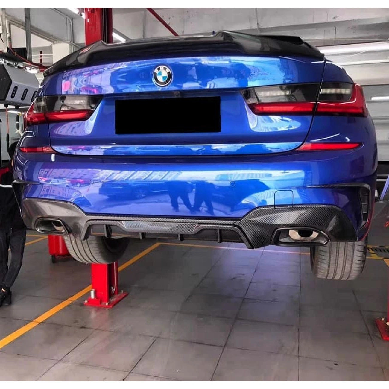 BMW 3-Series G20 trunk lid spoiler in PSM-Style