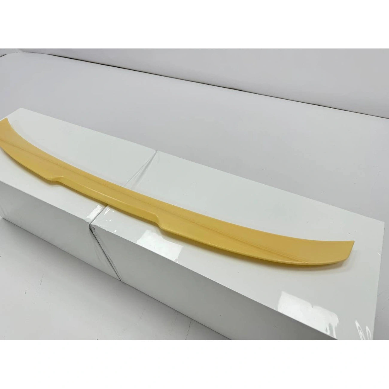 M4-Style Trunk Lid Spoiler for BMW G30