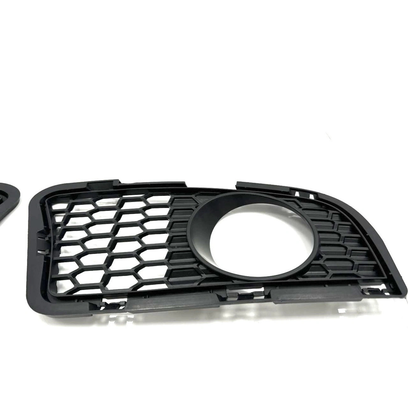 Lower grilles of the front bumper with a cutout for PTF for BMW 5-Series F10 F11