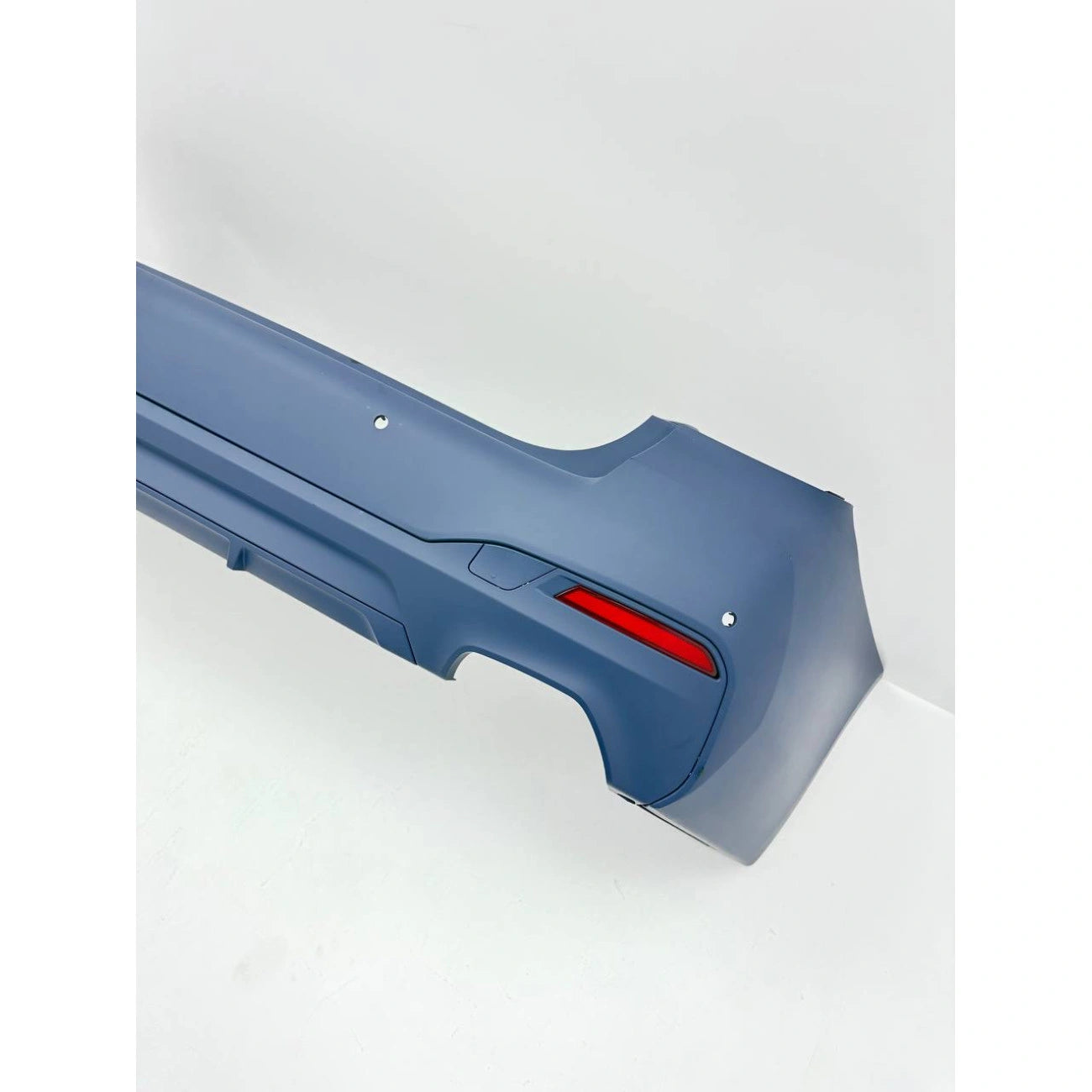 Rear bumper assembly for BMW 5-Series G30 LCI (2017-2023) in M Package style