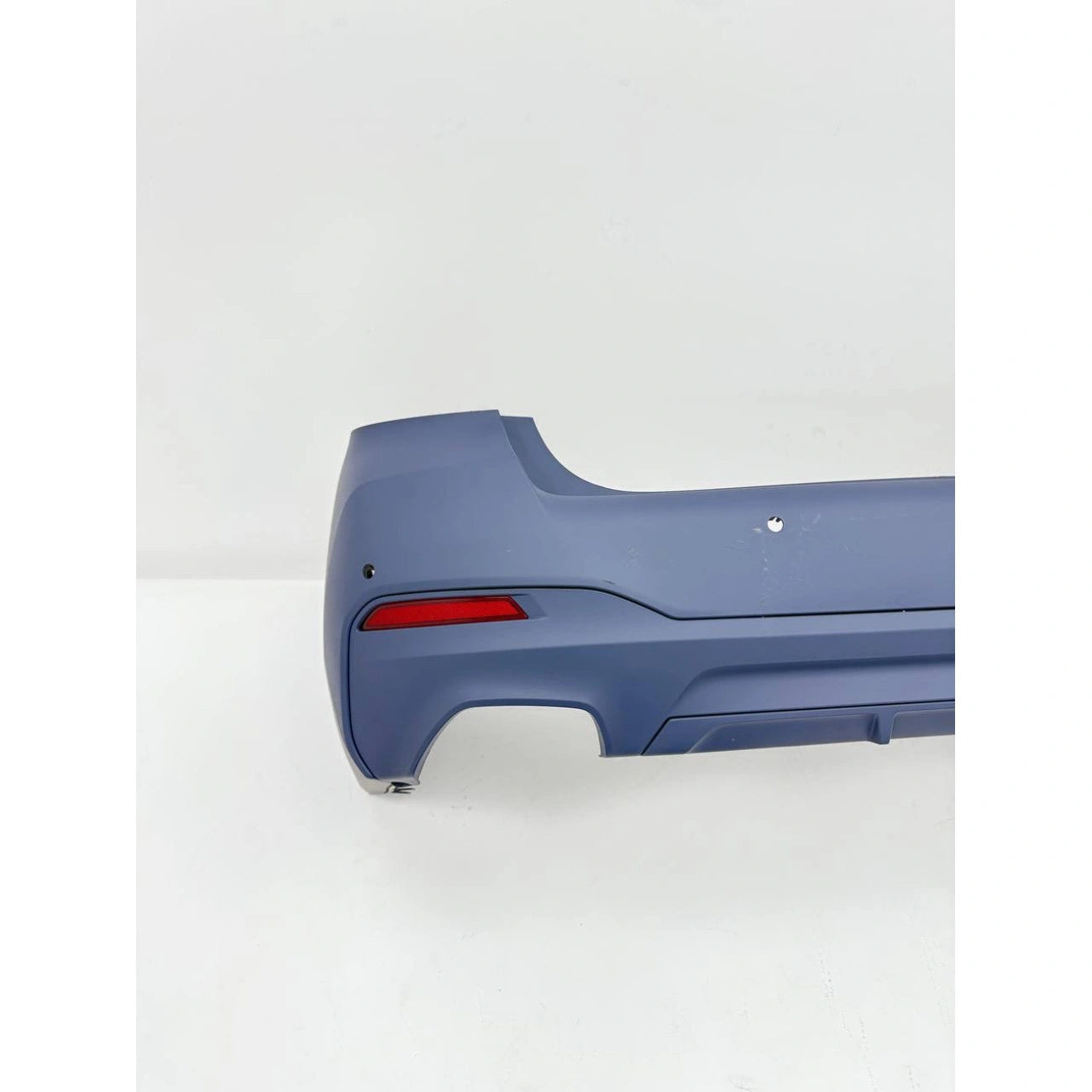 Rear bumper assembly for BMW 5-Series G30 LCI (2017-2023) in M Package style