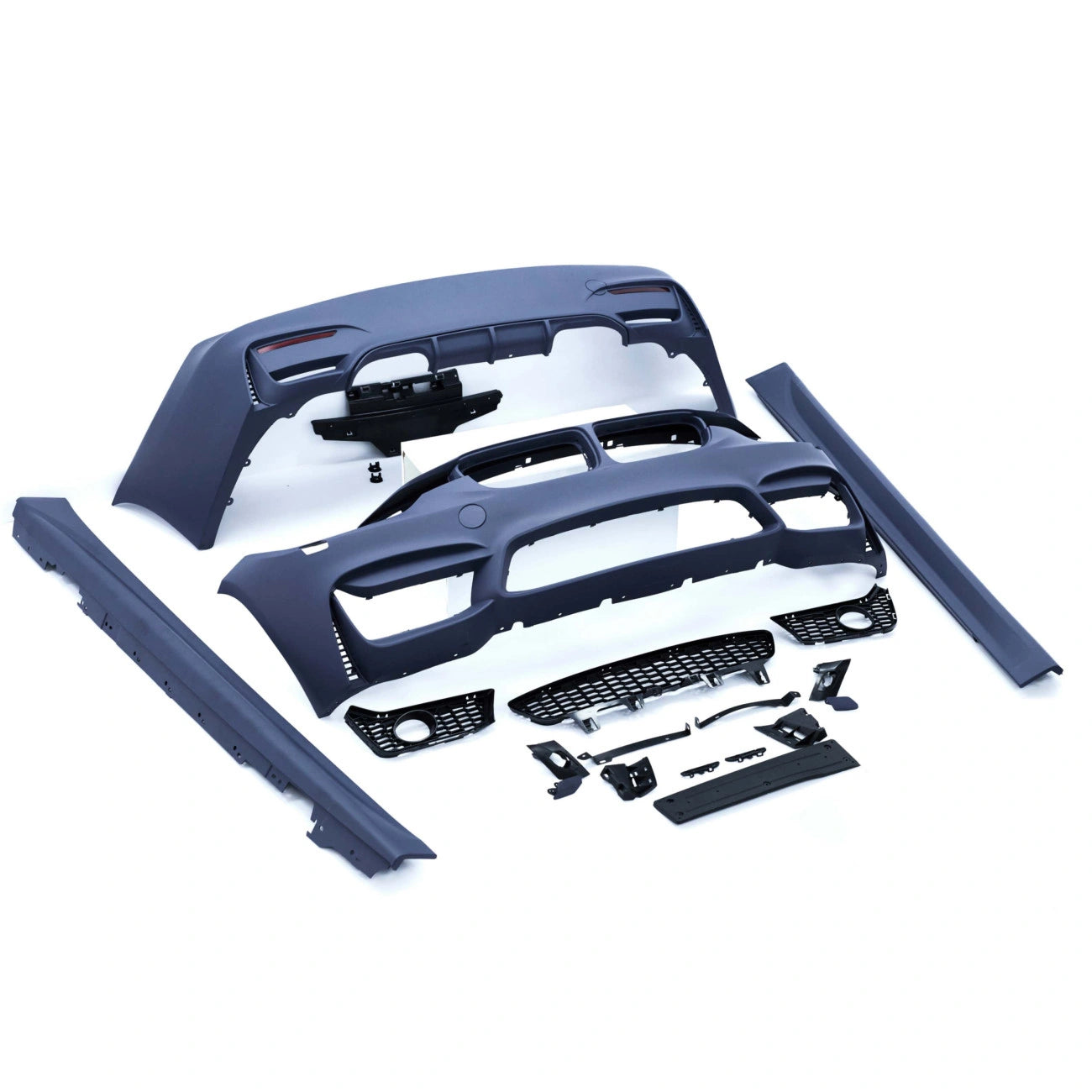Body Kit do BMW F30 (2011-2019) w stylu M3-Look z otworami pod halogeny