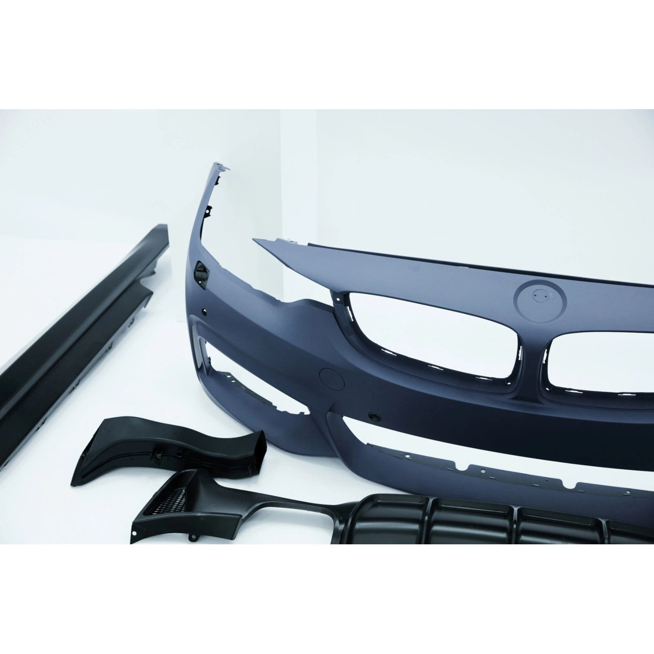 Body kit BMW 4-Series F32 F33 (2014-2020) in the style of M Package M tech M-Package