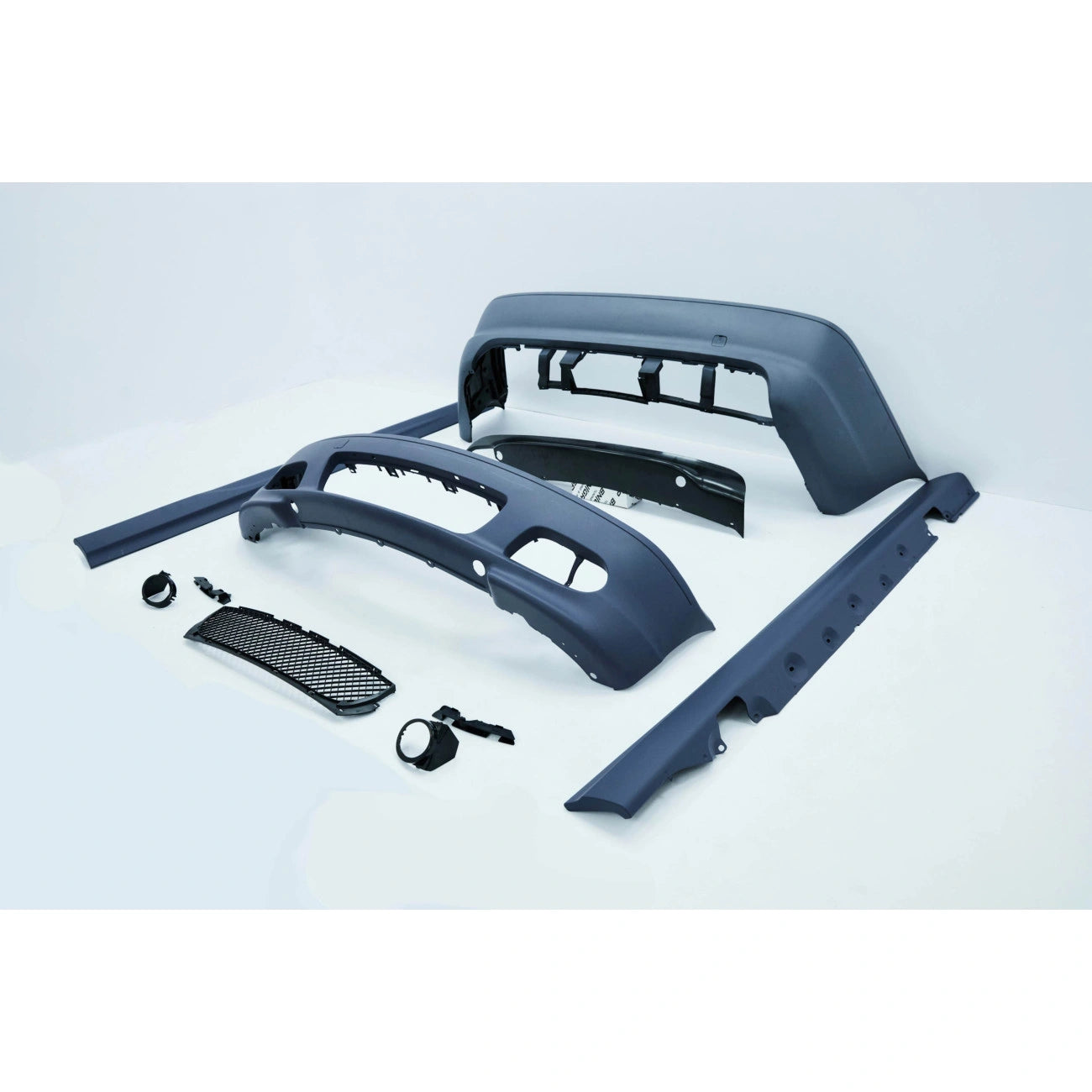 Body kit BMW 3-Series E46 Coupe, Cabrio (1999-2006) in M-Tech/M Package style