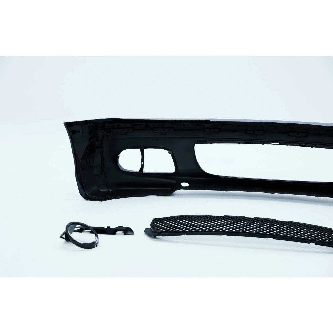 Body kit BMW 3-Series E46 Coupe, Cabrio (1999-2006) in M-Tech/M Package style