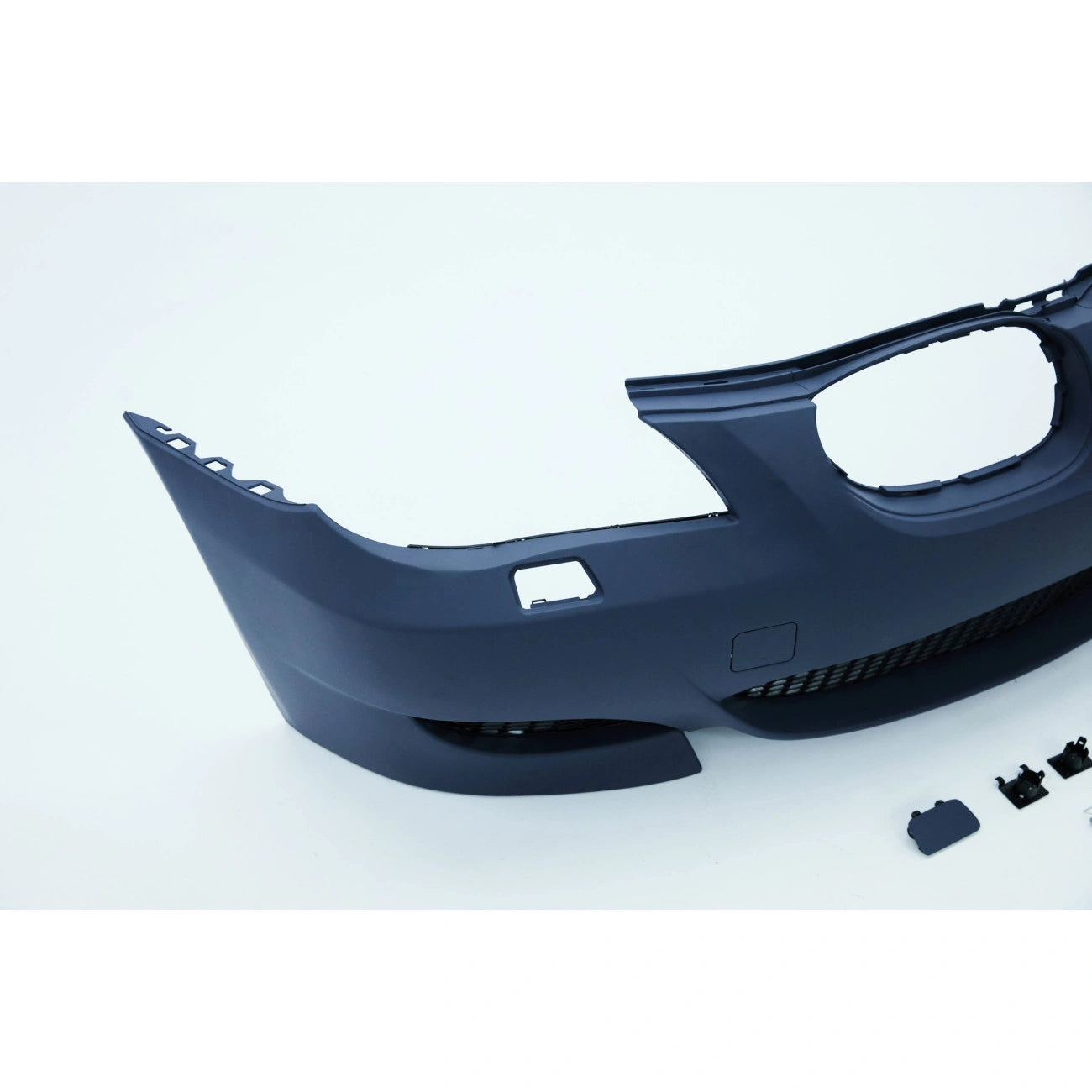 Front Bumper BMW 5-Series E60/E61 (2003-2010) in M5-Look Style