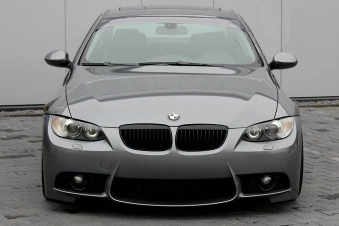 Przedni zderzak BMW 3-Series E92 E93 (2006–2009) w stylu M3-Look