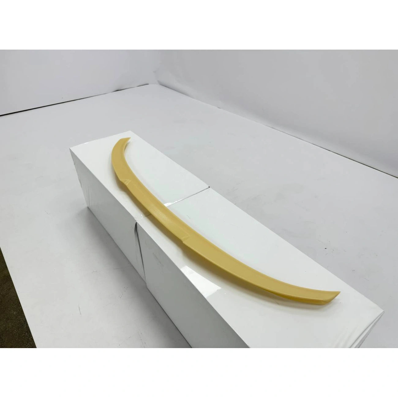 Spoiler for BMW 3-Series E90 (2005-2012) in M4 style